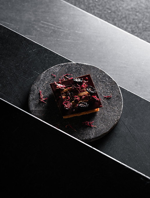 A decadent chocolate dessert served for Valentine's Day at Dans le Noir ?