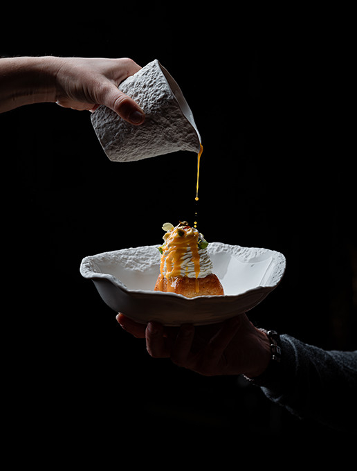 A creamy dessert to celebrate a bachelorette party at Dans le Noir ?