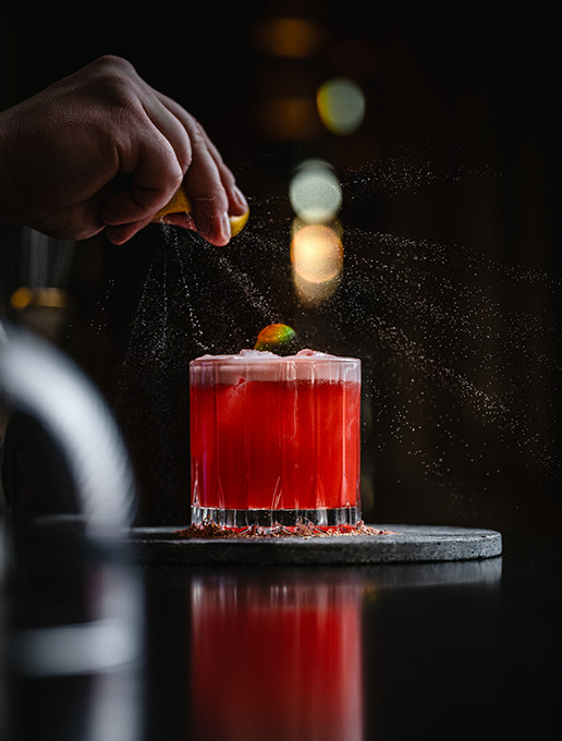 A pink cocktail served during a Valentine's Day evening at Dans le Noir ?